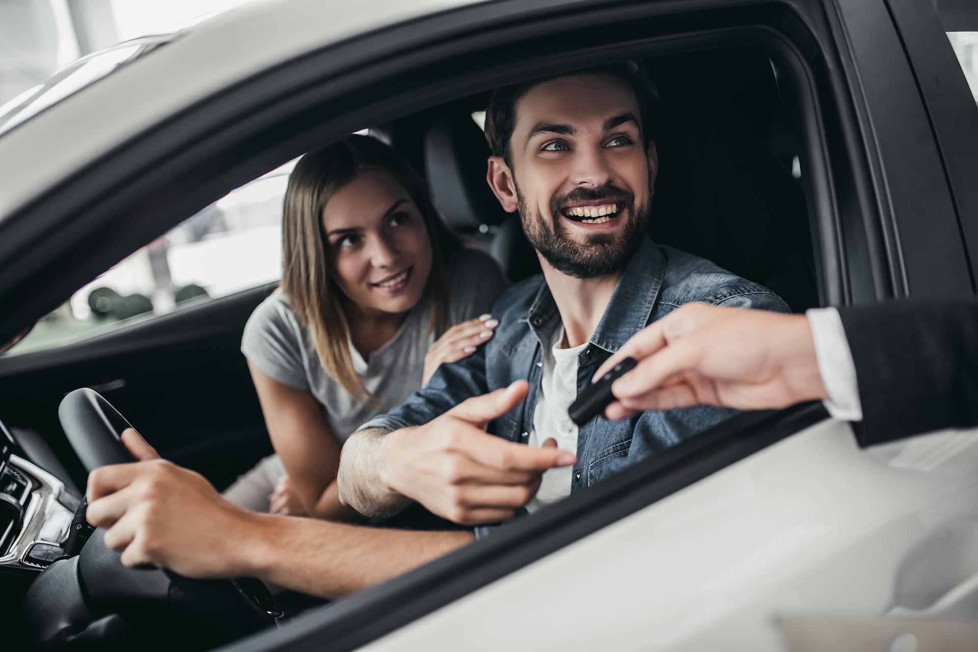 7 seater minivan hire Mullingar — Value Car Rental